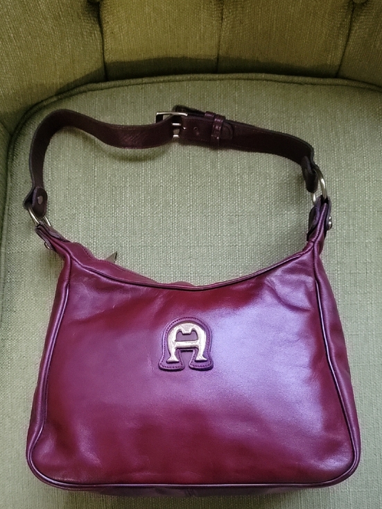 Handbags - Etienne Aigner Vintage Women's Leather Shoulder Bag
